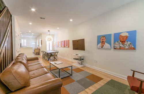 Near Northeast House | Federal Rowhouse - Union Station
