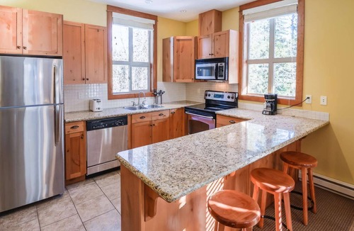 Fernie Condo | Fernie - Timberline Lodges Juniper #621