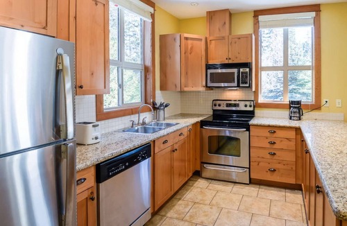 Fernie Condo | Fernie - Timberline Lodges Juniper #621