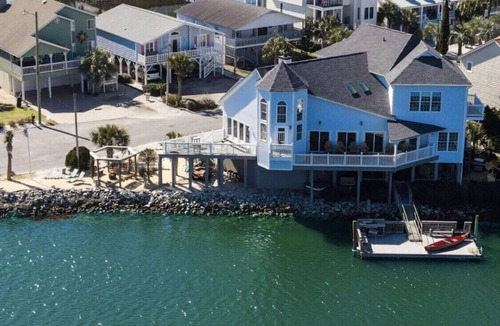 North Myrtle Beach House | FewStar of the Sea at the point in Cherry Gove