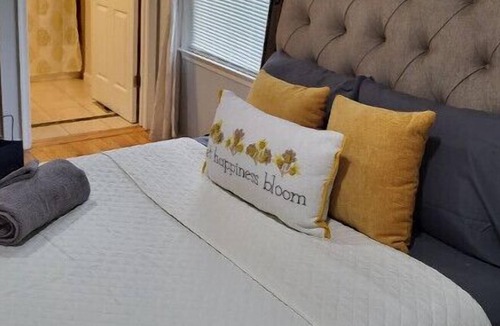 Manassas Apartment | Find Your Dream Home: Unique and Convenient 2-Story House!