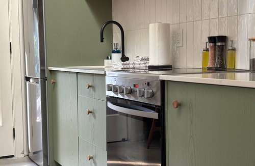 Port Renfrew Cabin | Flow Cottage: Private Hot Tub