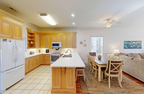 Pawleys Island Villa | Four Bedroom, Three Bath, Golf Villa, Scenic View