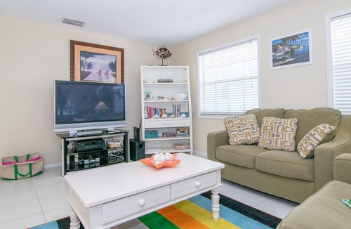 Ilexhurst House | Four Winds 2 Bedroom Home Two houses To Unforgettable Sunsets