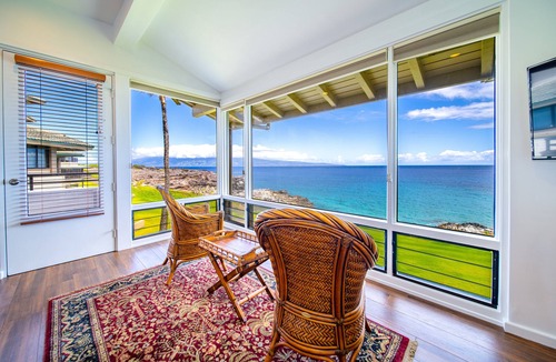Kapalua Villa | FRONT ROW OCEANFRONT!Platinum 5 star villa.Water view from main & master! 26G-1
