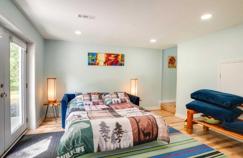 Front Royal Apartment | Front Royal Studio w/Mtn Views & Brick Oven