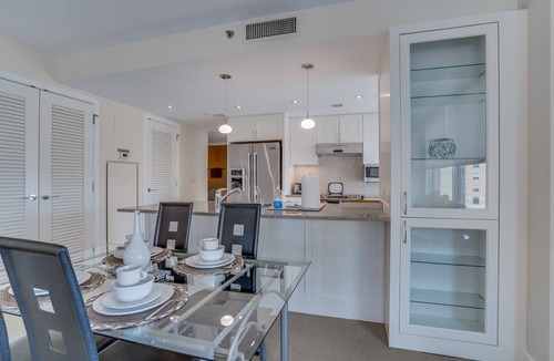 Chinatown Apartment | Furnished 2BR Apartment at Penn Quarters