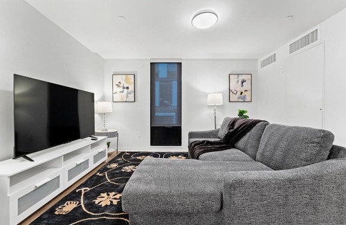 Lower Allston Apartment | Furnished Luxury Apartment Next to Harvard Stadium