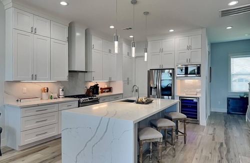 Pirates Beach West House | Garrett's Grotto | Spacious Home + 300 Yards to the Shore!