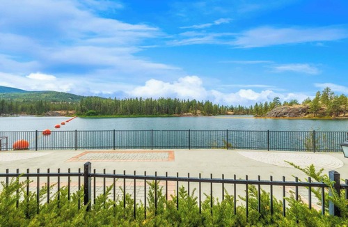 Post Falls House | Gated Riverfront Condo W/Private Boardwalk
