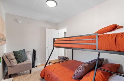 Downtown House | GATHERING HOUSE IN HISTORIC OAKWOOD