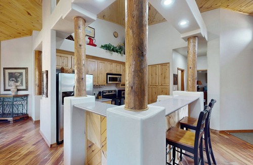 Torreon House | Golf, Trails & Lakes! Dog-Friendly Show Low Home
