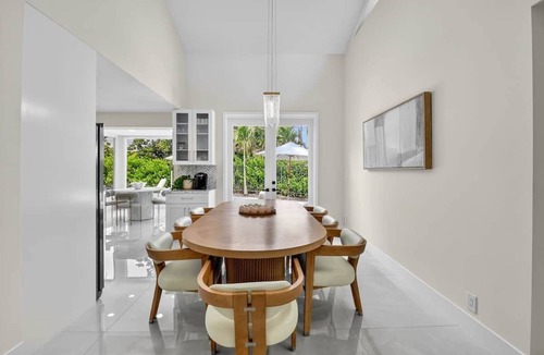 Delray Beach House | Gorgeous Modern Beach Heated Pool House Sleeps 8 Central