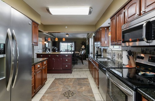 Branson Condo | Gorgeous Remodeled Luxury Condo-Heart of Branson-Affordable-Indoor Pool-Spacious