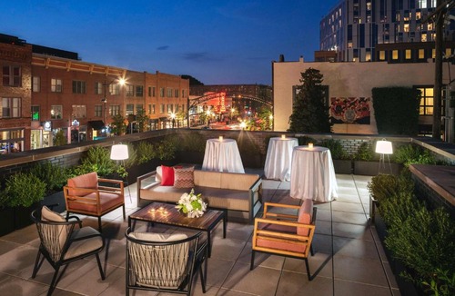 Short North Hotel | Graduate by Hilton Columbus