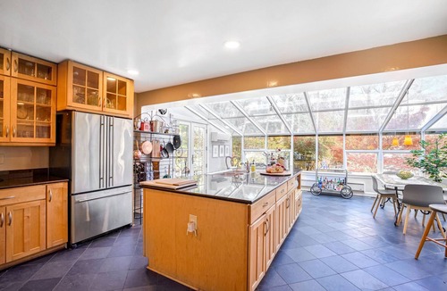 Foxhall Crescent House | Grand 5200 sf Home, Wesley Heights, 4BR 3.5BA