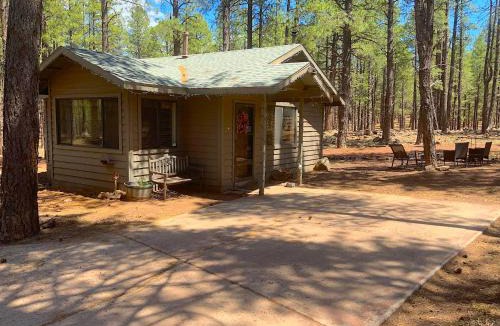 Parks House | Grand Canyon Cottage at Historic Wrigley Ranch with Horseback Riding & Hiking