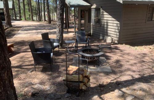 Parks House | Grand Canyon Cottage at Historic Wrigley Ranch with Horseback Riding & Hiking