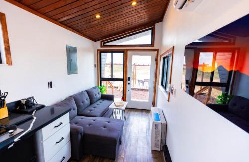 Valle Villa | Grand Canyon Stargazing Off-Grid Tiny Home