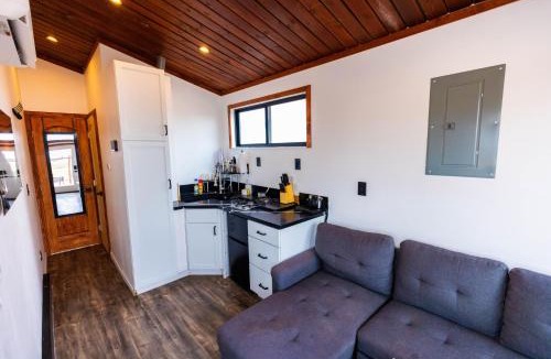 Valle Villa | Grand Canyon Stargazing Off-Grid Tiny Home