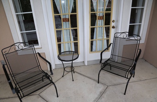 Branson Condo | Grand Crowne golf course view Branson Surrey w/master hot tub!