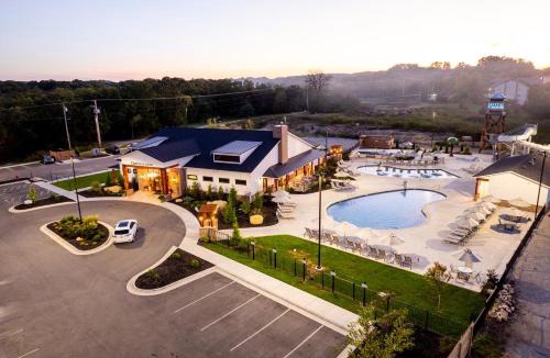 Branson Hotel | Grand Crowne Resort