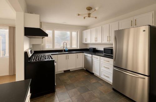 Yellowknife House | Great Northern Escapes - The Managers House