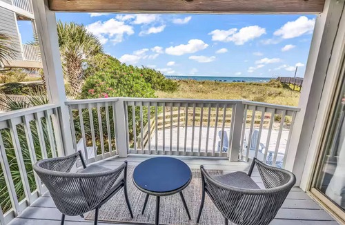 Ocean Drive Villa | Ground-Level Oceanfront - Walk-Out Beach