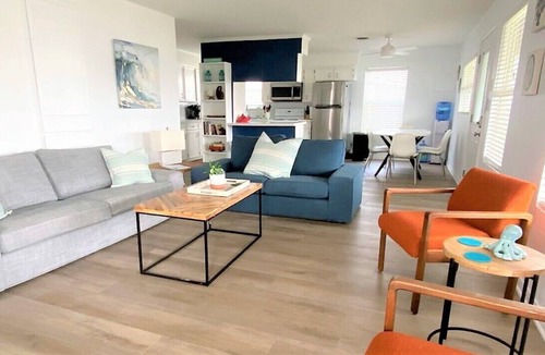 Surfside Beach House | Gulf Views and good vibes!