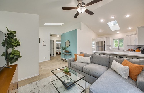 Sunset House | #HabitueHomes - Sunset Park Sweetheart
