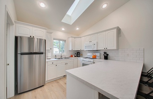 Sunset House | #HabitueHomes - Sunset Park Sweetheart