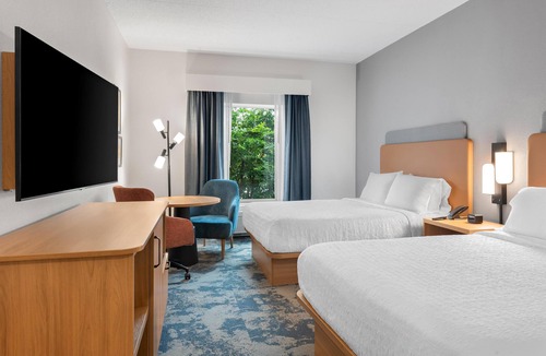 Lakeview Hotel | Hampton Inn by Hilton Gainesville-Haymarket