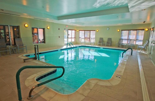 Coliseum Central Hotel | Hampton Inn Hampton-Newport News