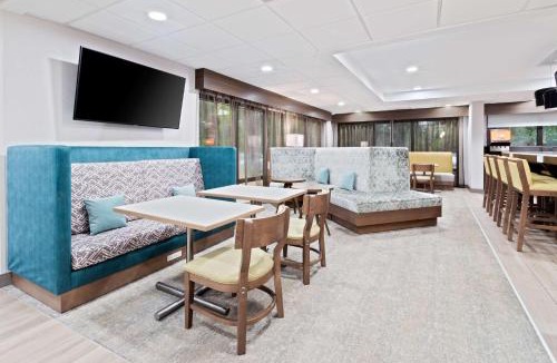 Perry Hotel | Hampton Inn Perry