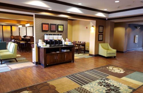 Stow Hotel | Hampton Inn Stow