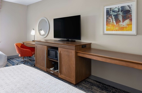 Titusville Hotel | Hampton Inn Titusville/I-95 Kennedy Space Center