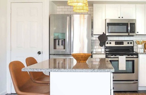 Lower Township House | Harmony House · Cozy Getaway - 5 min drive to beach/pet friendly