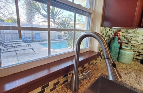 Port Canaveral Apartment | Hawaiian Cottage - Heated Pool Walk to the Beach