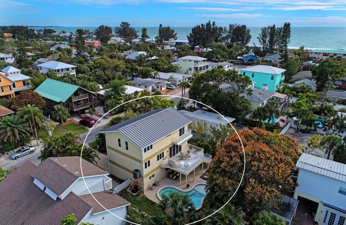 Anna Maria House | Hear The Surf/Feel The Breeze. skip to beach! Located on Anna Maria Island