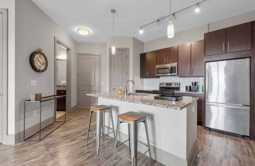 Short North Apartment | Heart of Downtown Columbus | Short North area