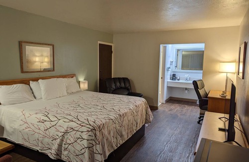 St. Anthony Hotel | Henry's Fork Inn