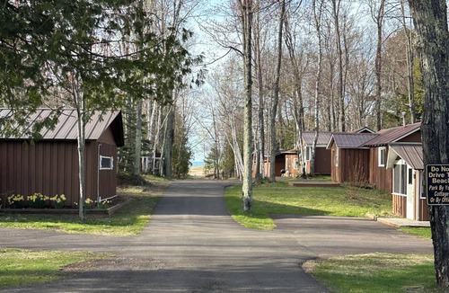 Ontonagon Cottage | Hiawatha at Miller's Cottages