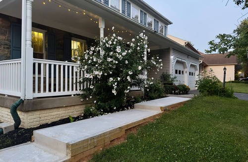 Gaithersburg House | Hidden GEM-Perfect Cozy Retreat