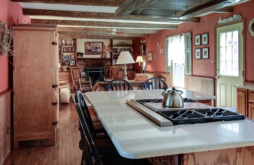 Warrenton House | Hidden Hollow Farm - Pool; Game Rm; Sleeps 26, 45 min. to DC, Weddings/Corporate