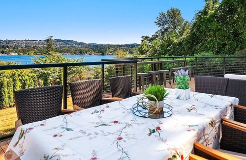 Mercer Island House | Hidden paradise with Astonishing Lake view on MI