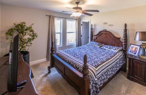 Farmington House | Hideaway Getaway