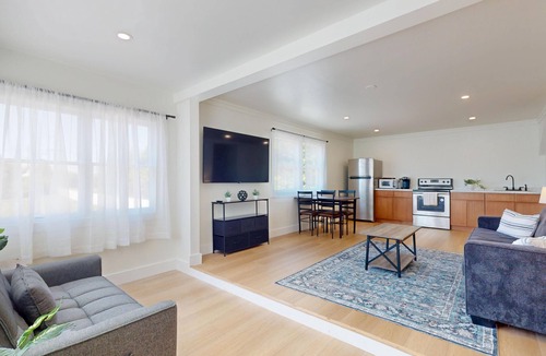 Lower Township Villa | High Tide Estate - [3BD, 1BA, POOL]