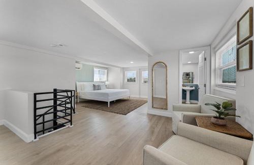 Parsuns To Cocoa Beach Apartment | High Tide Hideaway