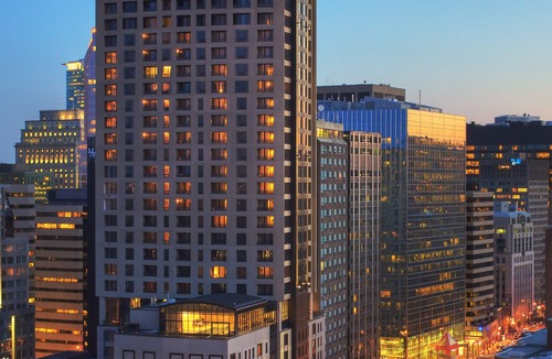 Quartier des Spectacles Hotel | Hilton Garden Inn Montreal Centre-Ville