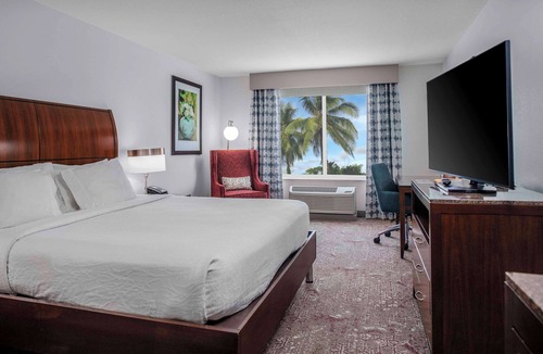 Ballentine Manor Estates Hotel | Hilton Garden Inn Sarasota - Bradenton Airport